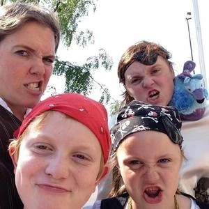 Meet your Posher, Deborah